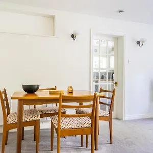 Apartment The By The Walls, York